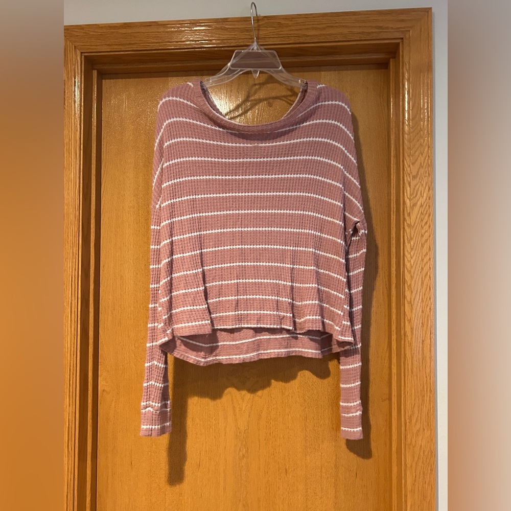 Ladies Charlotte Russe Pink and White Knit Top size Large